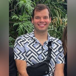 Meet your Posher, Cameron